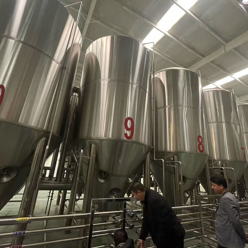 集宁自酿啤酒设备